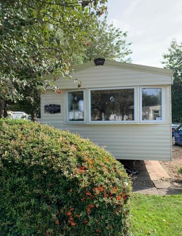 Home From Home Caravan Hire Havens Thorpe Park 克利索普斯 外观 照片